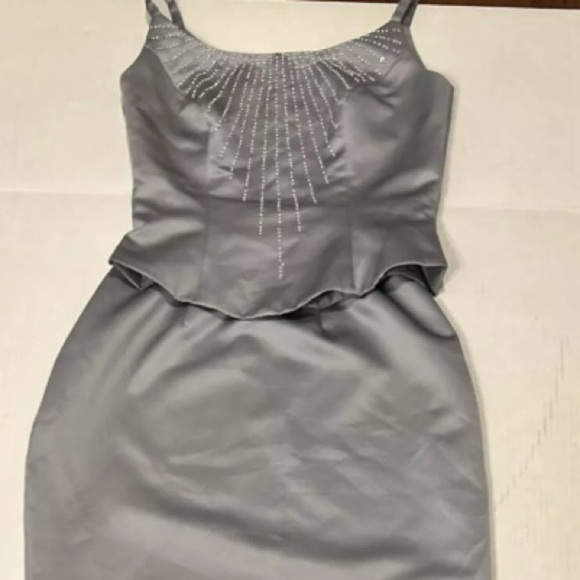 Impressions 2-Piece Skirt‎ and Top, Size 8. - Picture 1 of 8